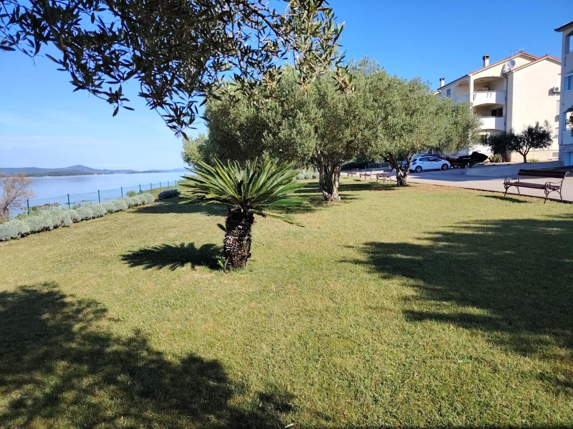Luxury Beach Apartment Biograd Na Moru Εξωτερικό φωτογραφία