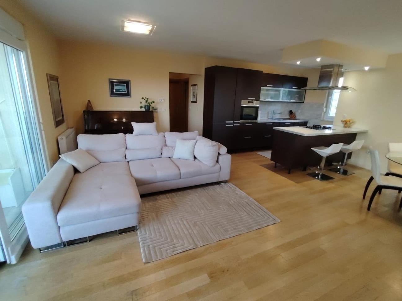 Luxury Beach Apartment Biograd Na Moru Εξωτερικό φωτογραφία
